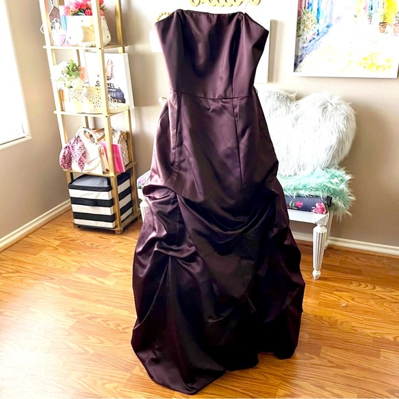 Davids Bridal strapless satin bridesmaid ballgown dress size 10 - Picture 1 of 4